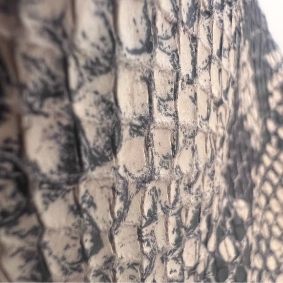 ZARA snakeskin embossed ankle boots square toe block heel - Picture 10 of 16